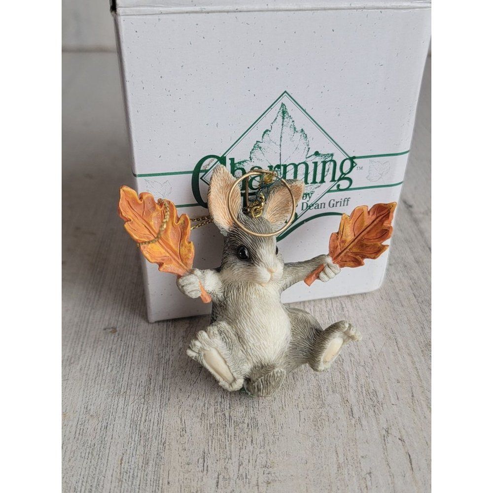 Charming Tails rabbit fall leaf ornament Xmas